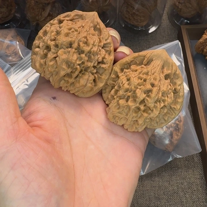 桃核吊坠官帽8888888