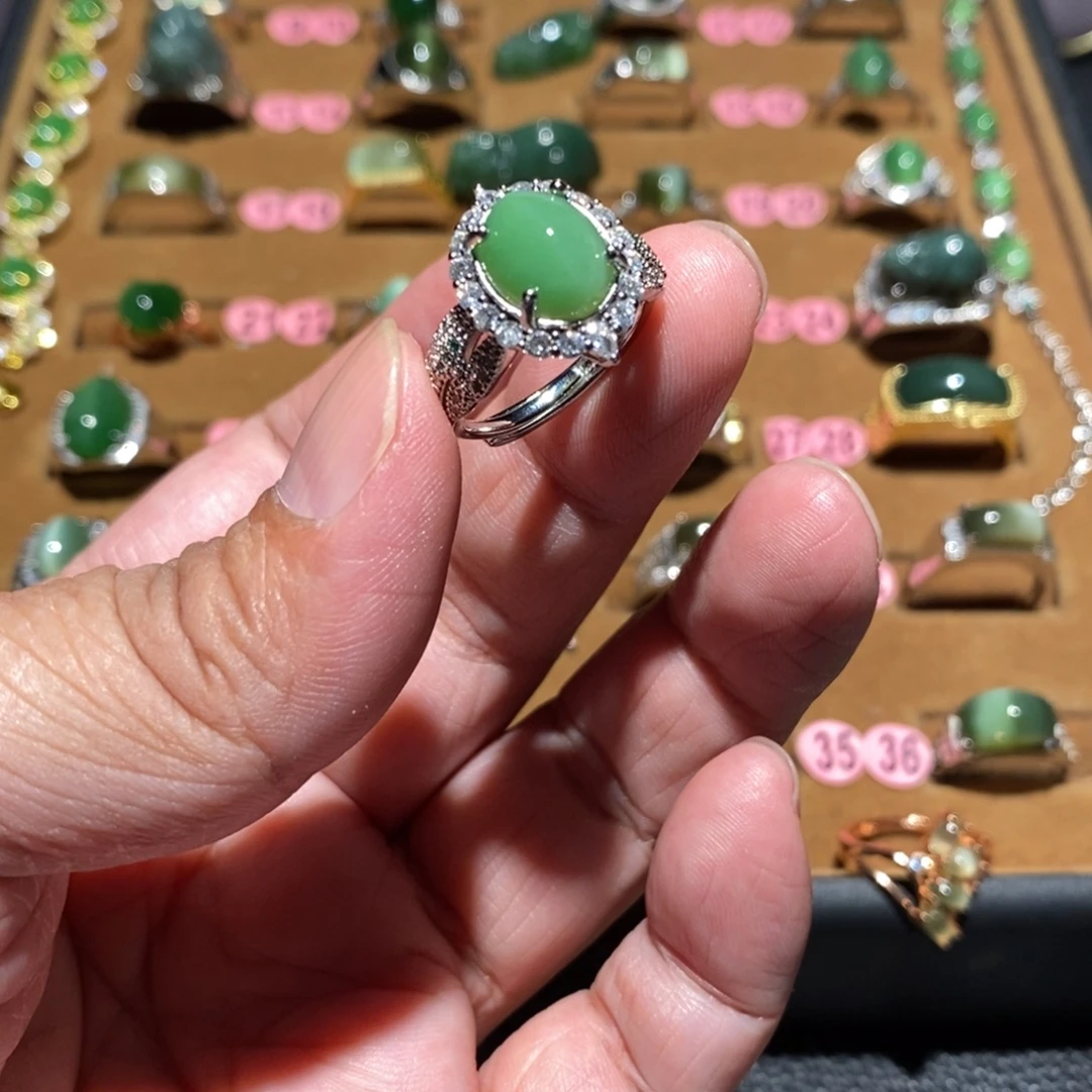 和田玉未镶嵌戒指