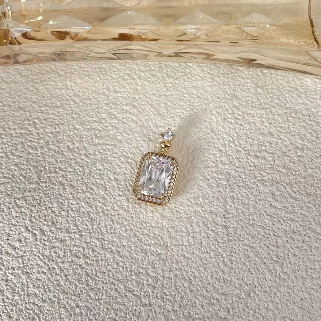 白石吊坠————————高货DW3