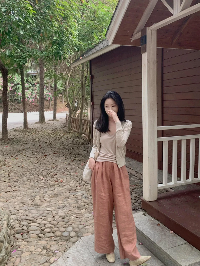 2025早秋新款慵懒风简约背心针织开衫气质百搭高腰阔腿休闲裤套装