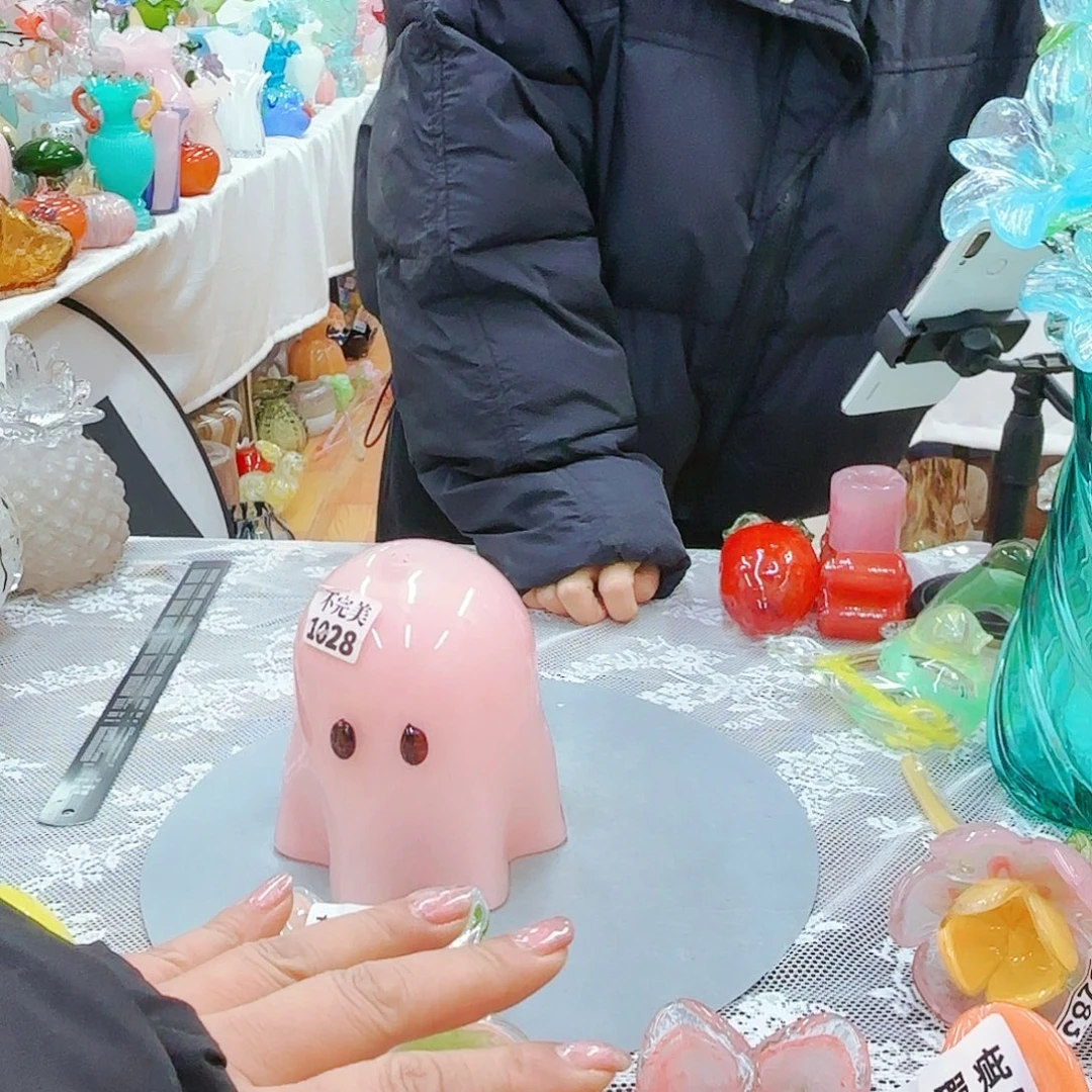 福利不退不换琉璃花瓶艺术品