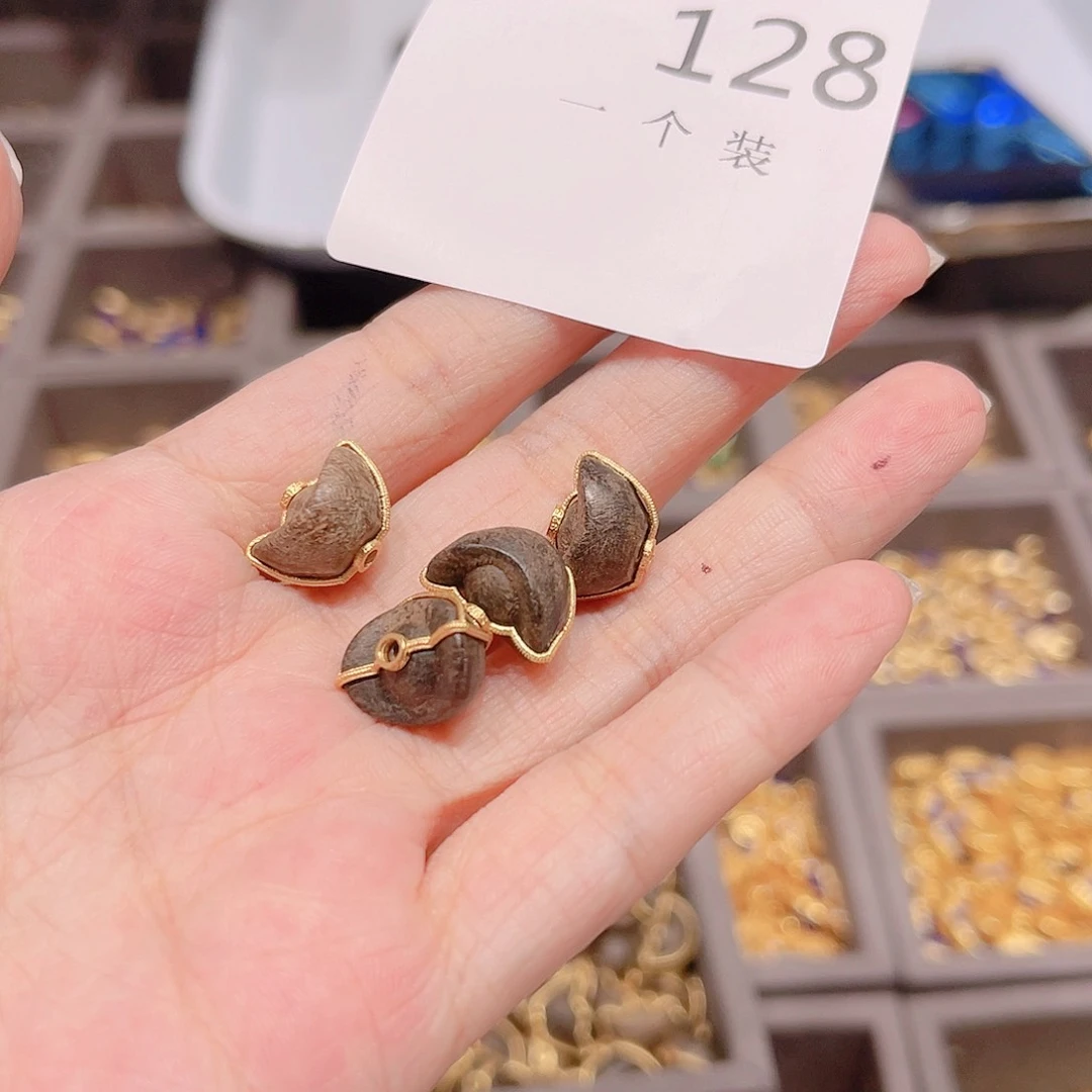 水晶珠宝半成品银S925镀金镶嵌128 。