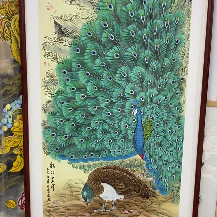 手绘作品等多种形式进行