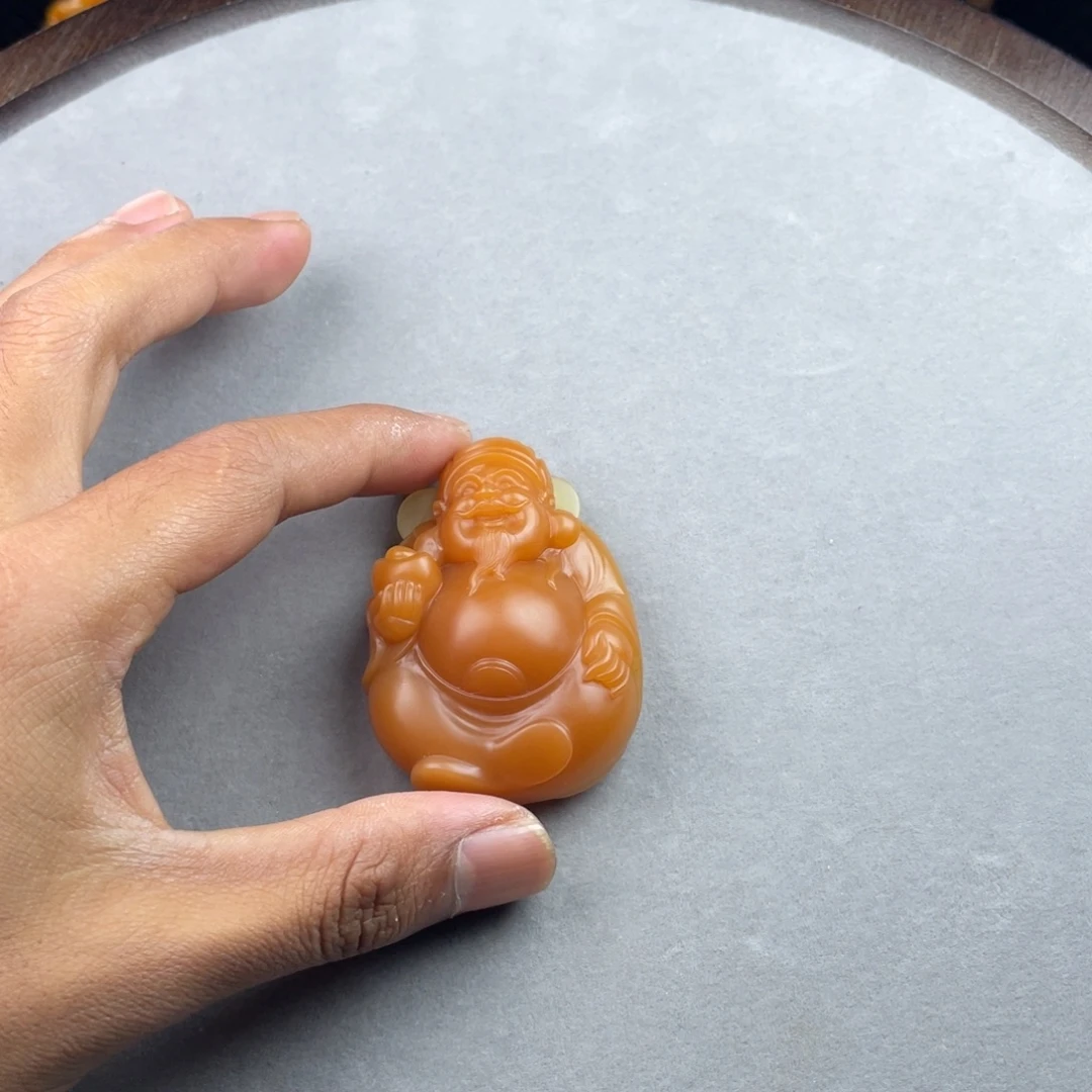 顺***为石英质玉（缅黄）未镶嵌吊坠(赠链)