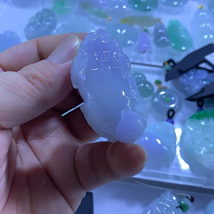 翡翠未镶嵌颈饰天然翡翠A货吊坠