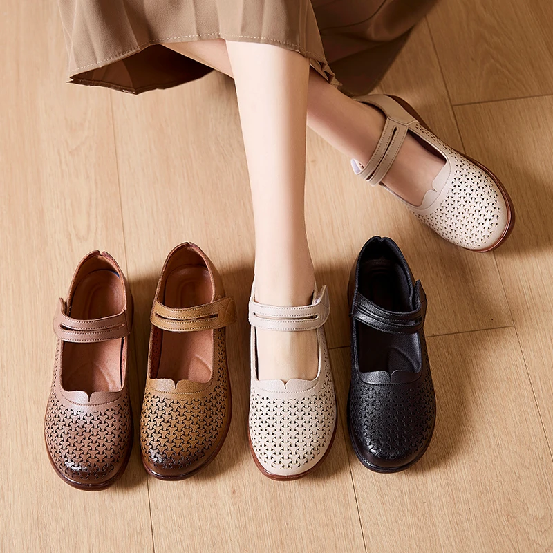 新款洋气中老年软底妈妈鞋夏季透气防滑镂空洞洞鞋凉鞋老年鞋5879