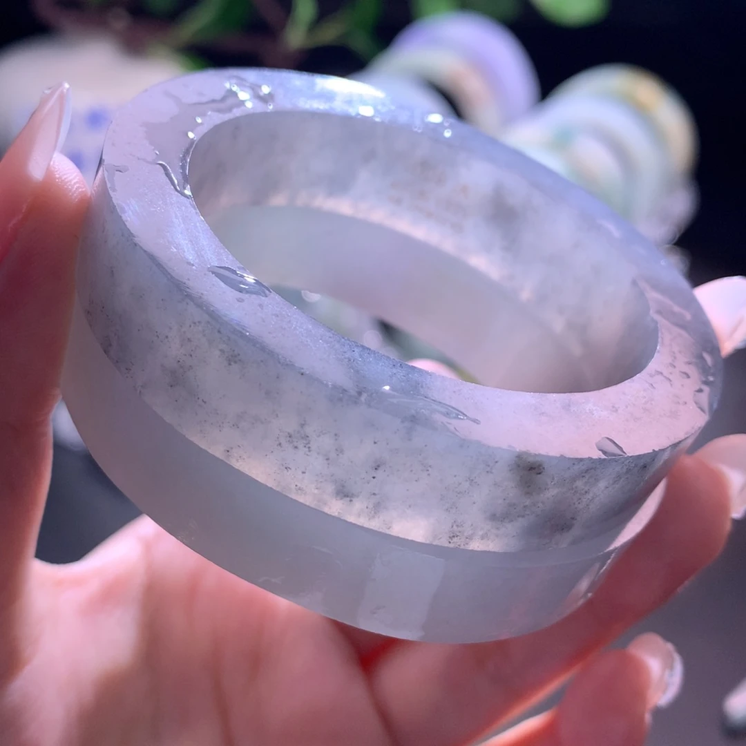 未镶嵌翡翠定制翡翠