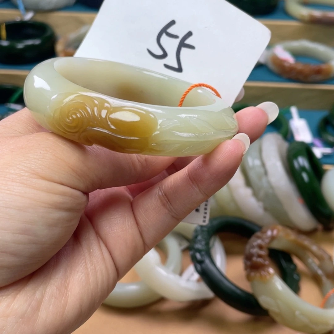 未镶嵌手镯和田玉圈口57