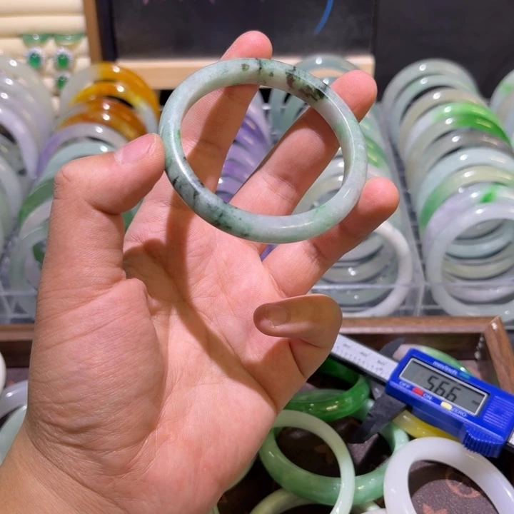 未镶嵌手镯翡翠翡翠手镯直播间福利