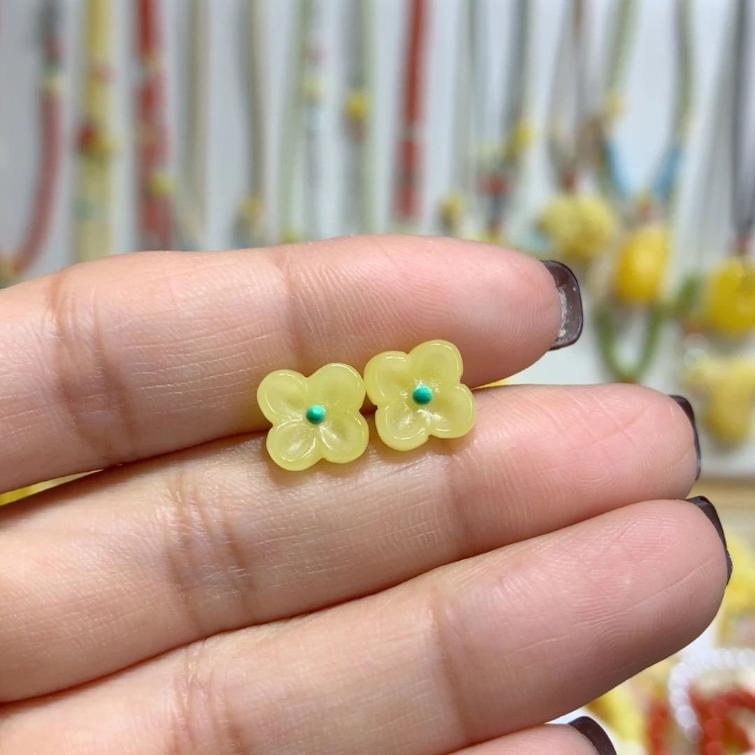 蜜蜡银S925镶嵌耳饰桂花