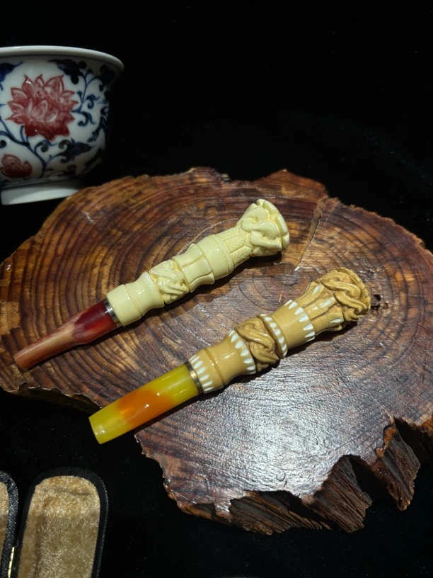 H.Roben海泡石精雕华子嘴 带原装皮盒