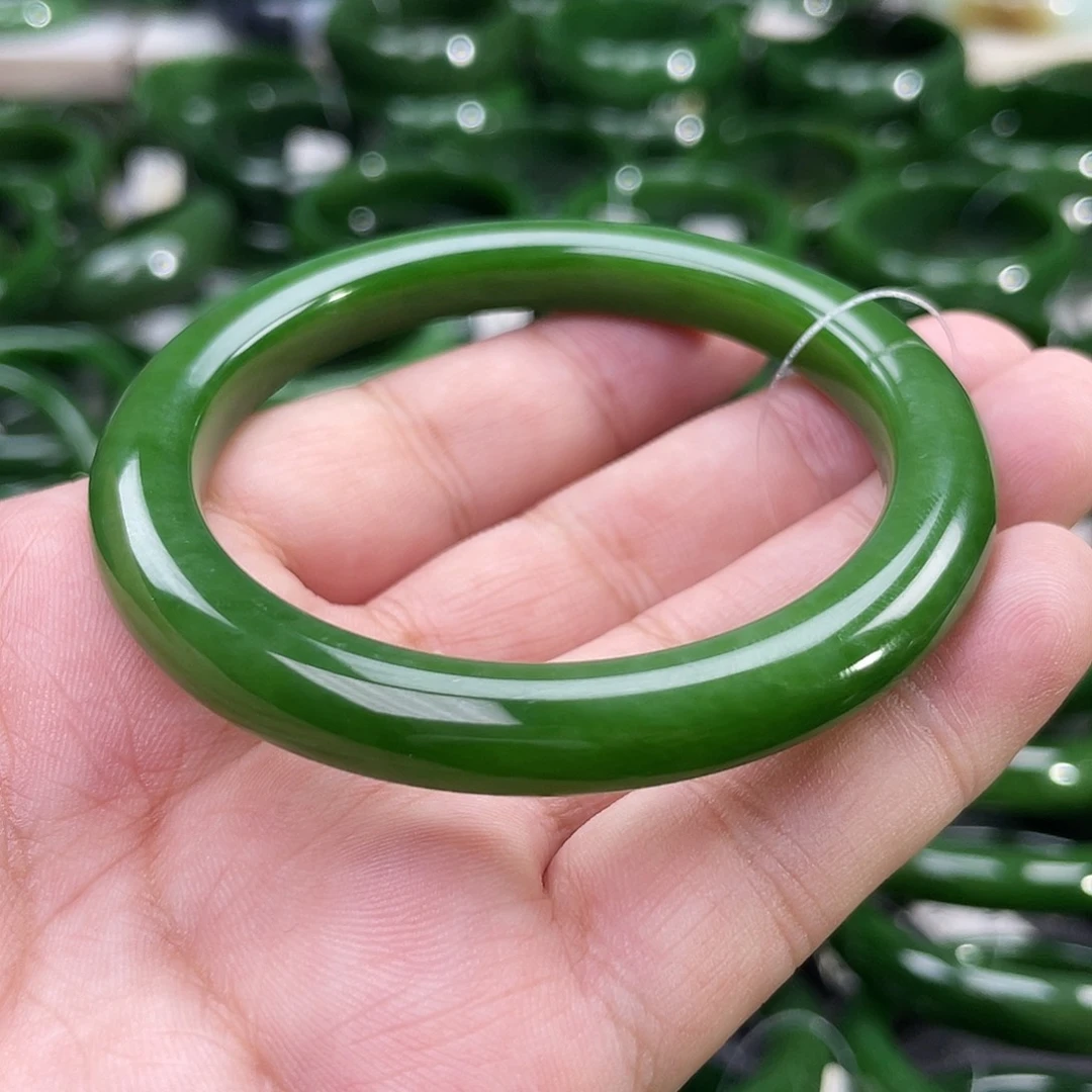 未镶嵌手镯和田玉（碧玉）