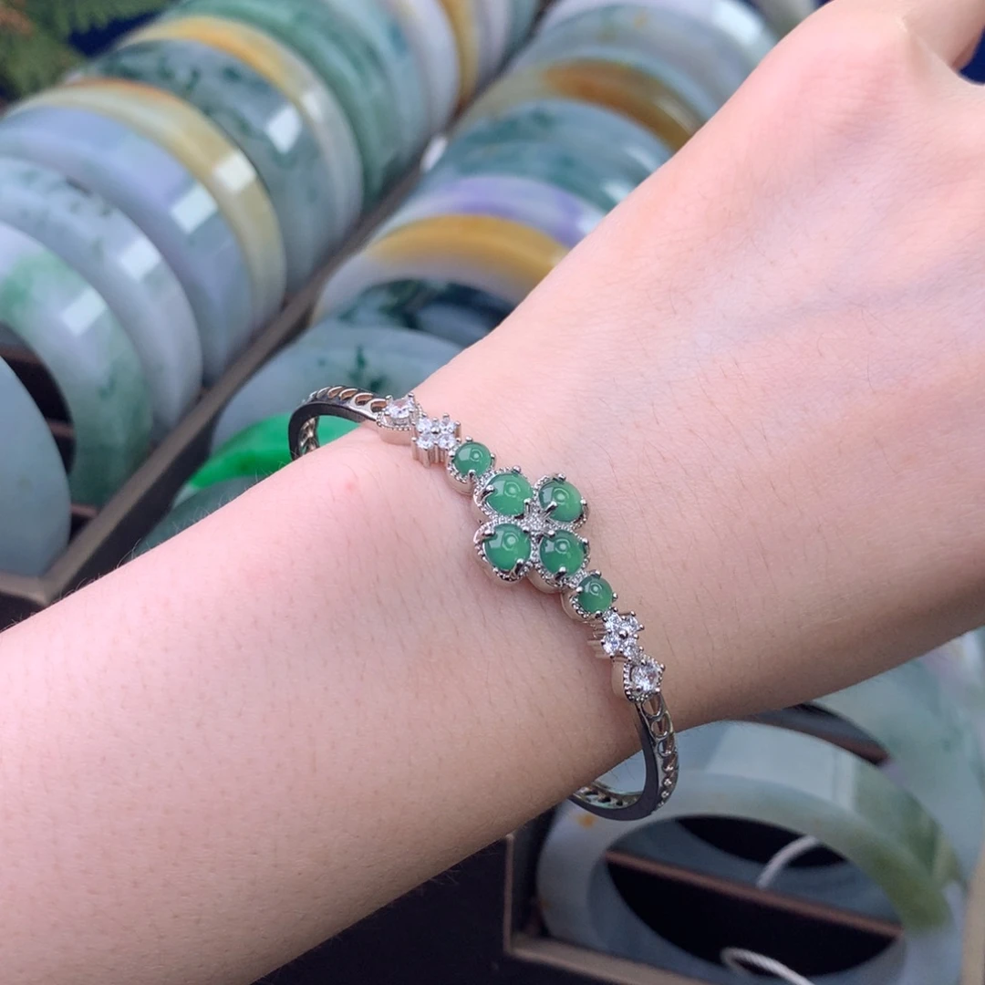 翡翠未镶嵌手镯手镯