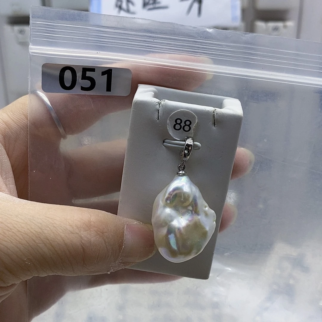 颈饰合金淡水珍珠