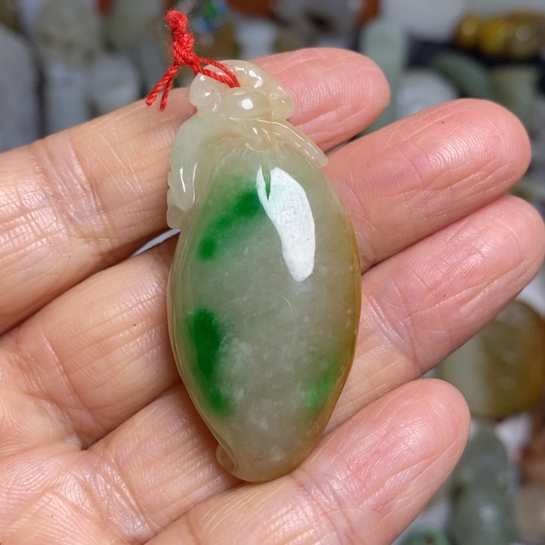 和田玉（糖玉）未镶嵌颈饰