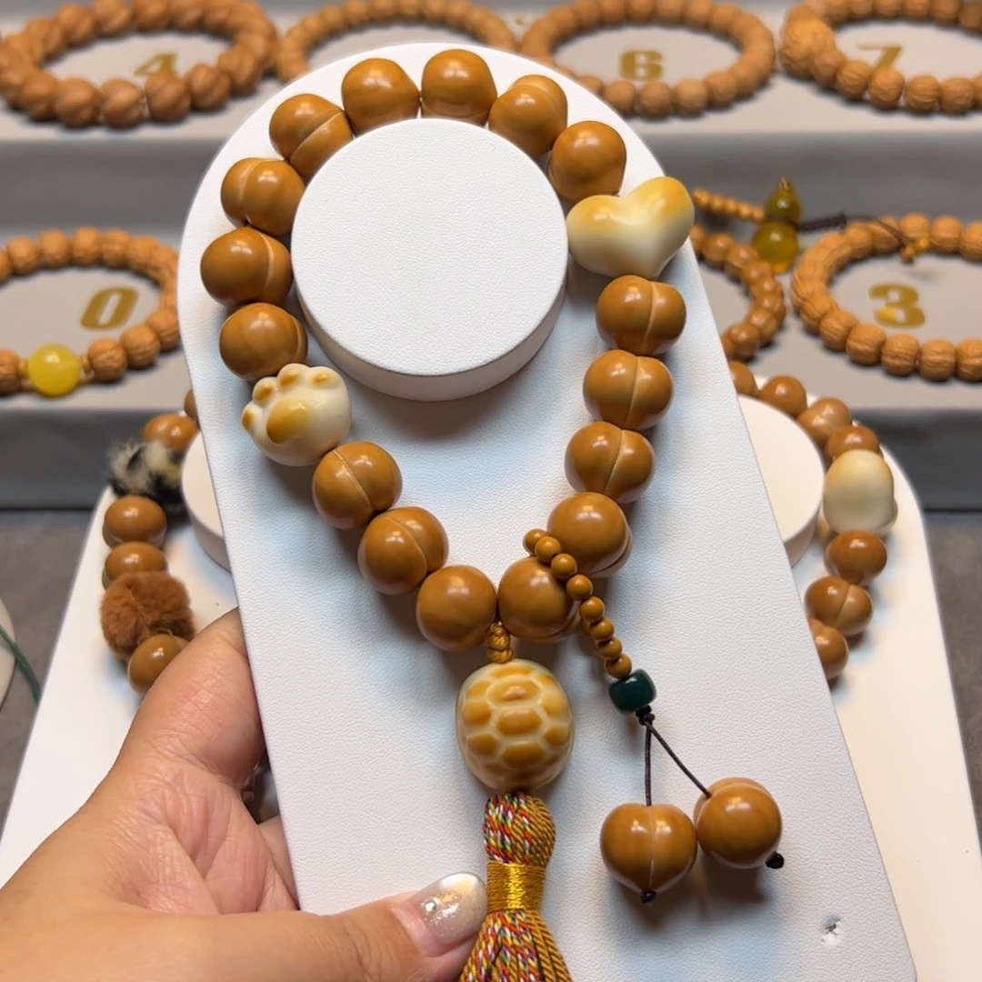 猴头核桃手串16➕屁桃