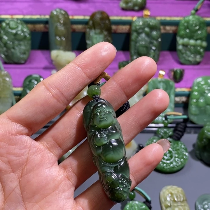 未镶嵌和田玉挂件