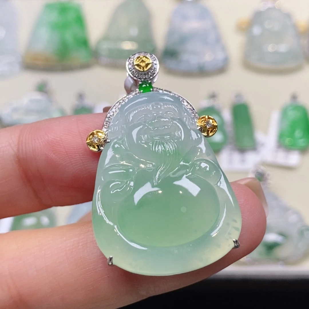 翡翠18K金镶嵌颈饰缅甸天然a货翡翠