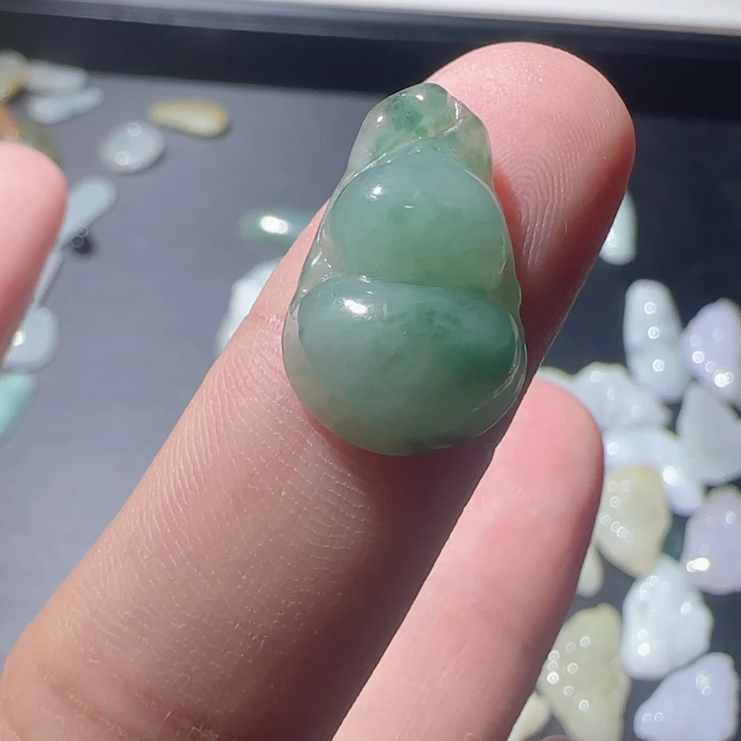 翡翠未镶嵌颈饰纯天然缅甸a货翡翠