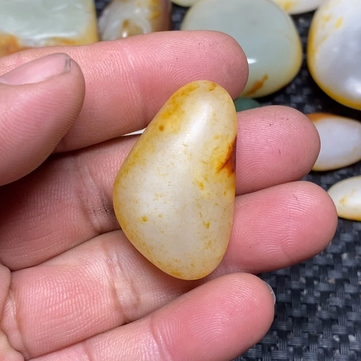 和田玉（白玉）珠宝奇石未镶嵌