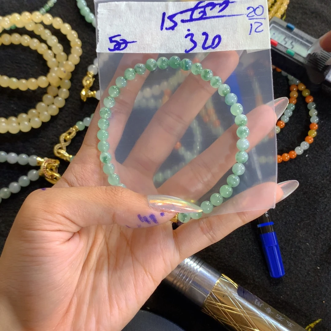 定制翡翠未镶嵌天然缅甸翡翠