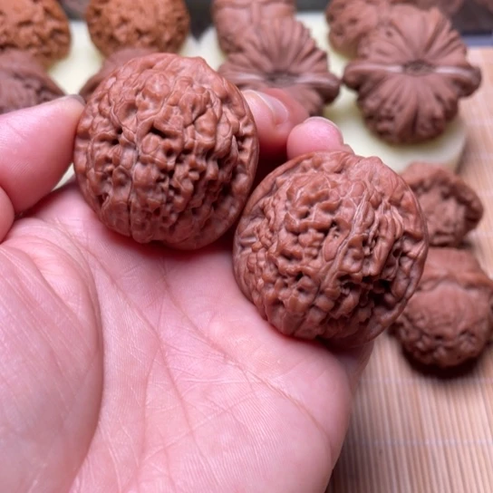 【闪购商品】吊坠文玩核桃何**逸莲花………