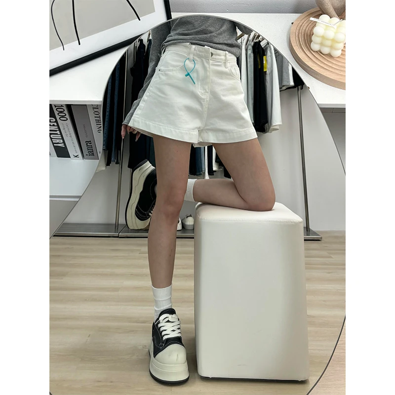 微胖mm美式高街设计感牛仔短裤女2025夏季新款白色百搭水洗热裤潮