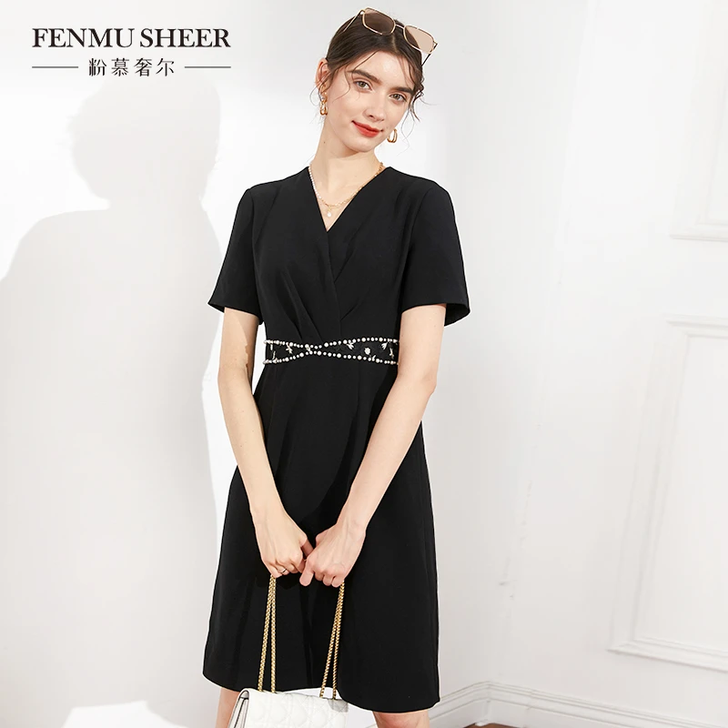 【陈大可专属】粉慕奢尔时尚V领收腰手工钉珠通勤显瘦连衣裙女-D217