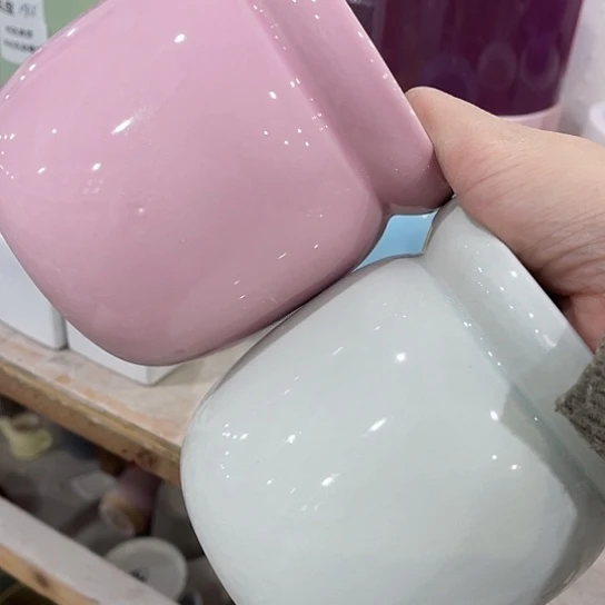 多肉绿植陶瓷花盆9.9包邮，有孔