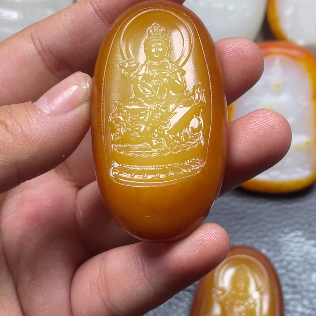 C****颈饰未镶嵌和田玉