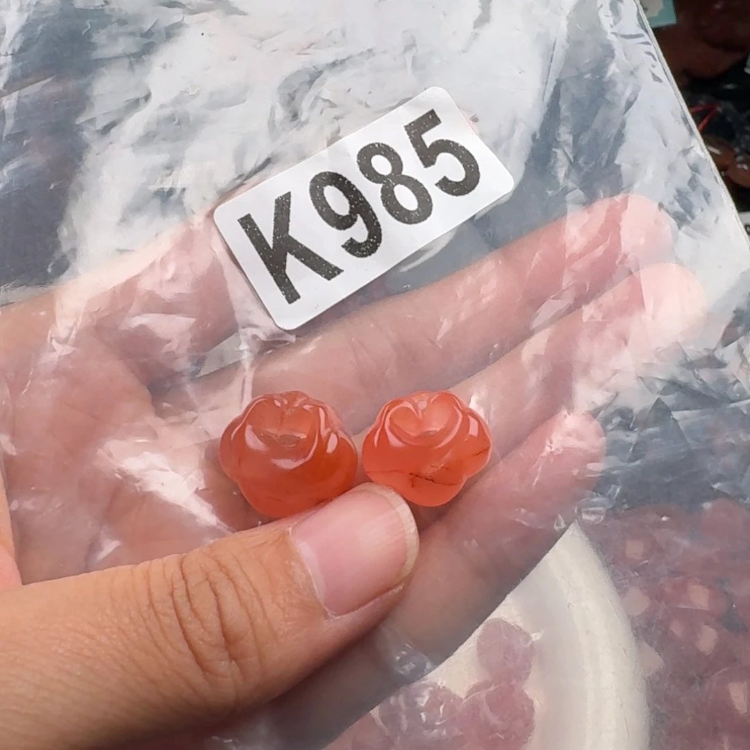 未镶嵌南红玛瑙珠宝奇石