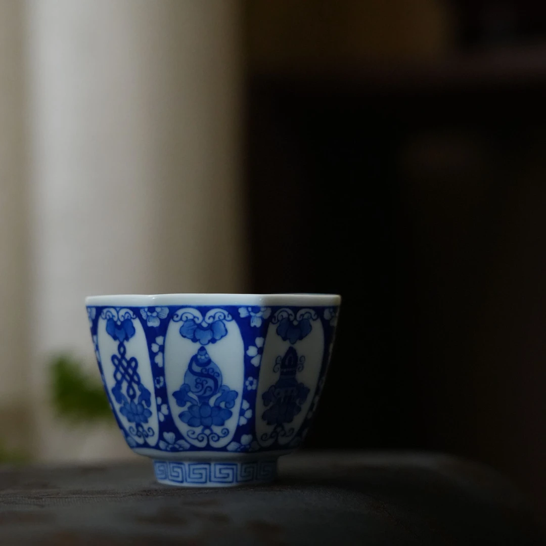 【雲梦】月造见物-青花八宝八方杯（YZJW00298）