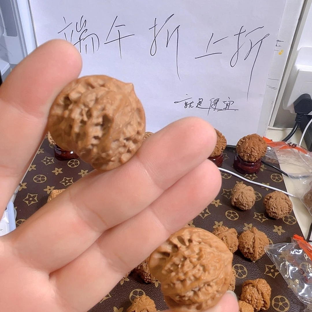 桃核吊坠图图核桃