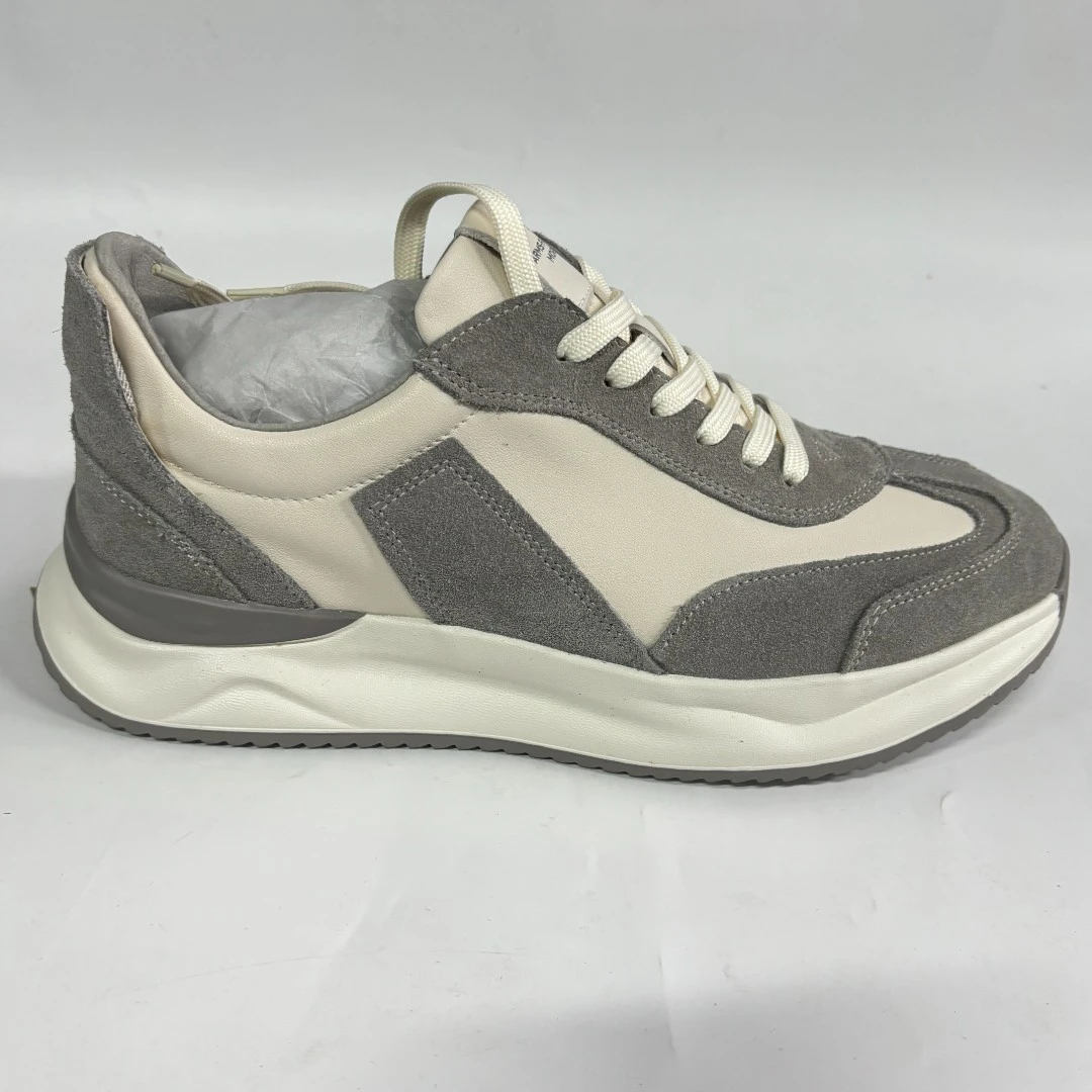 【A5550】42码 孤品推荐，时尚百搭男款、舒适男士鞋