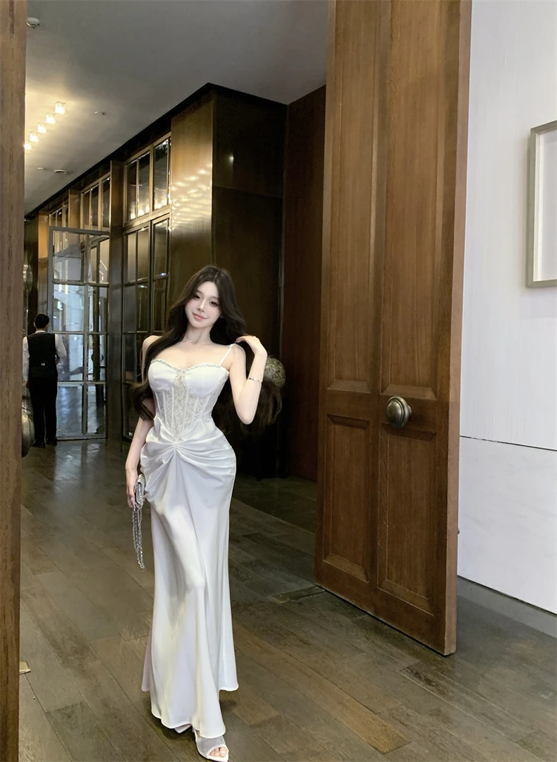 女神降临 气质法式名媛蕾丝拼接吊带连衣裙纯欲风辣妹性感长裙女