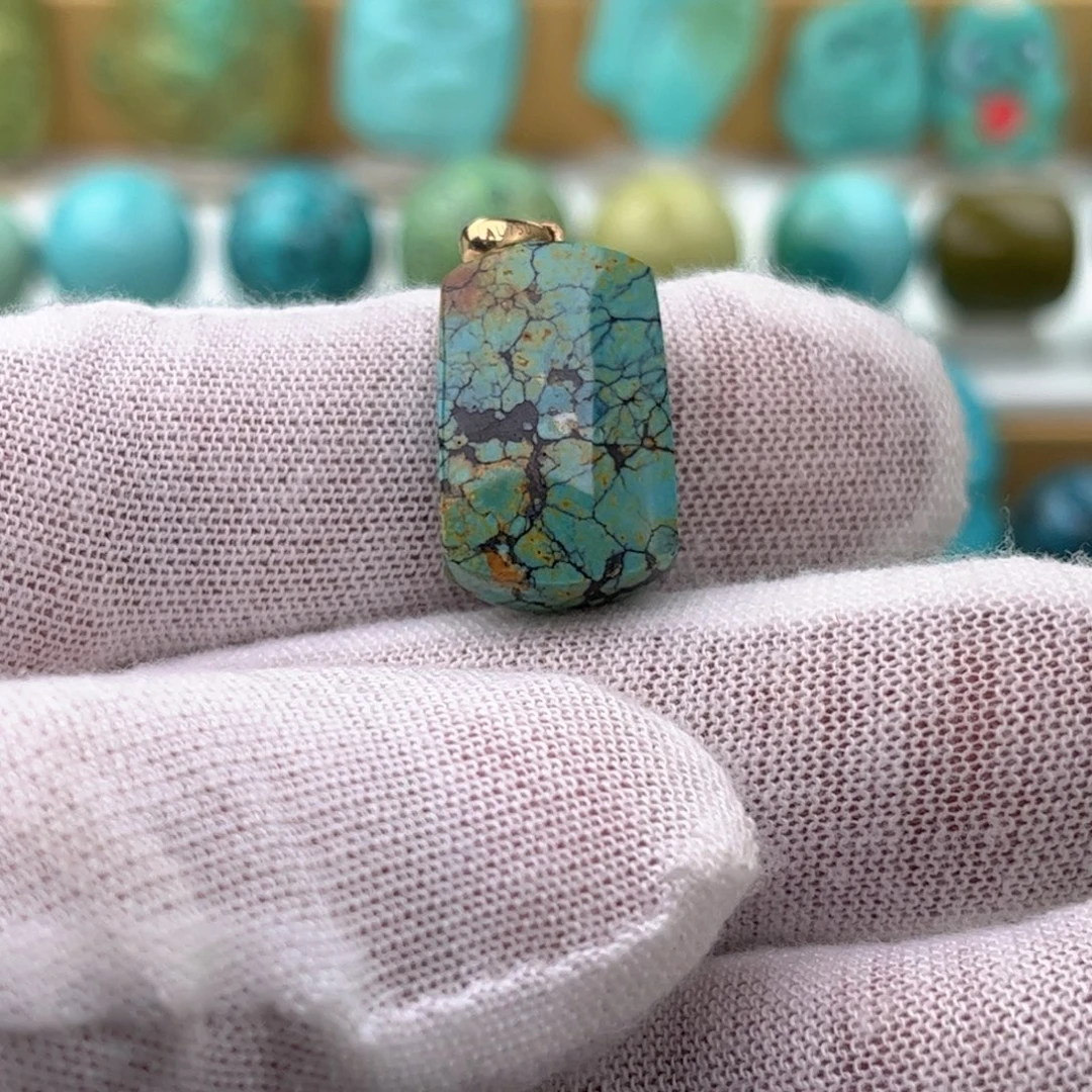 绿松石未镶嵌配饰