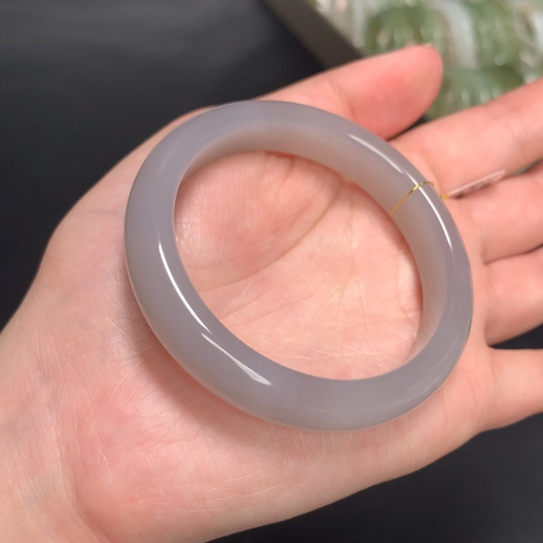 和田玉手镯未镶嵌52