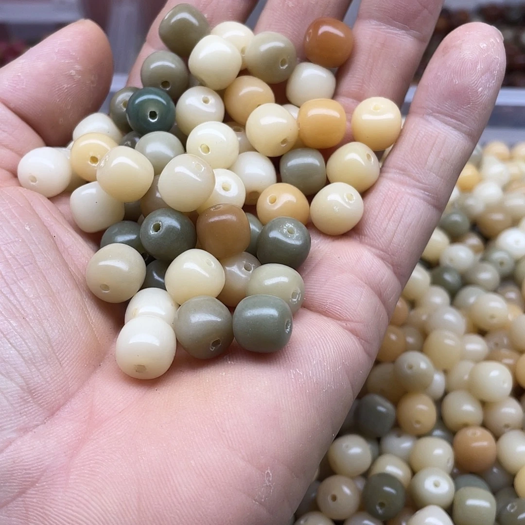 吊坠白玉菩提10、9糖果桶100颗➕灯牌宠100颗