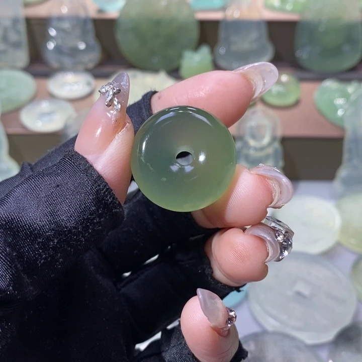 岫玉吊坠未镶嵌了*吊坠