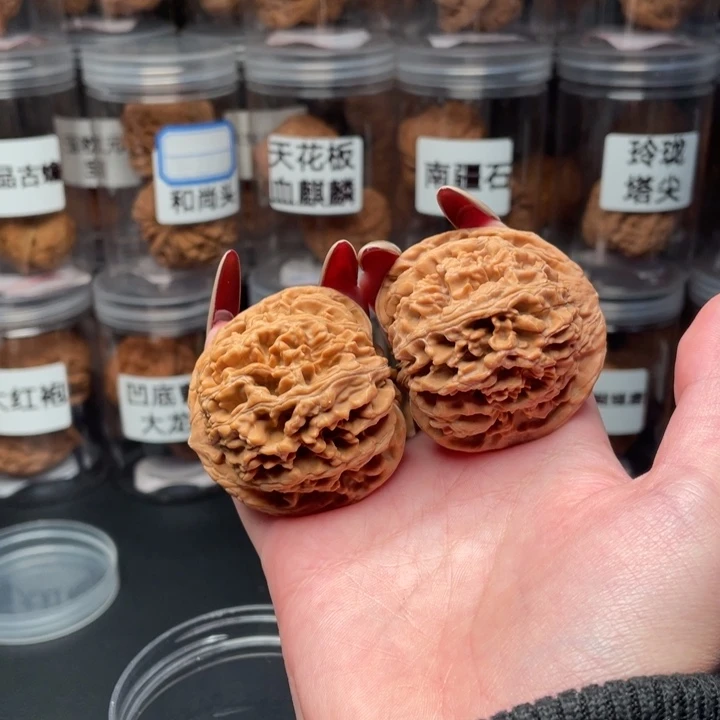 核桃手串/手链玉麒麟471