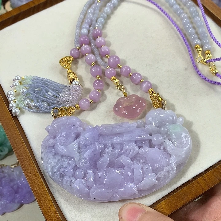 翡翠未镶嵌颈饰翡翠吊坠