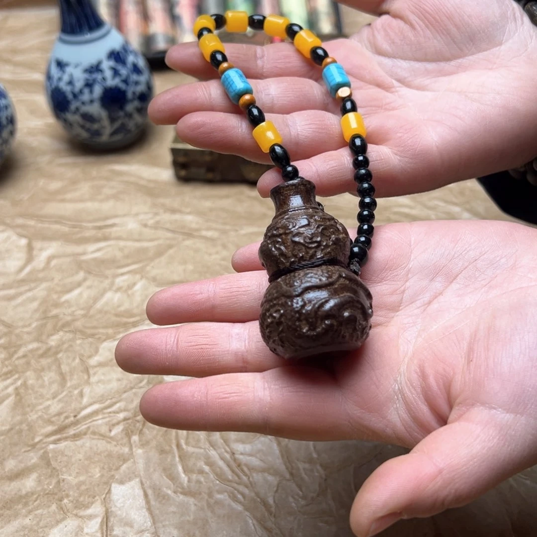 大叶紫檀（黑酸枝木类）