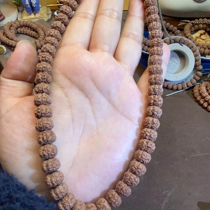 晟***儿吊坠金刚菩提一档平细手持