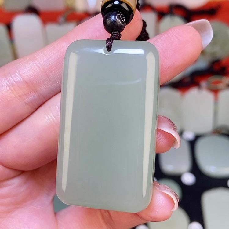 【闪购商品】颈饰未镶嵌和田玉
