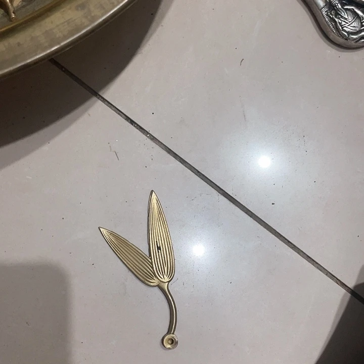 用***4闪电购铜摆件工艺品