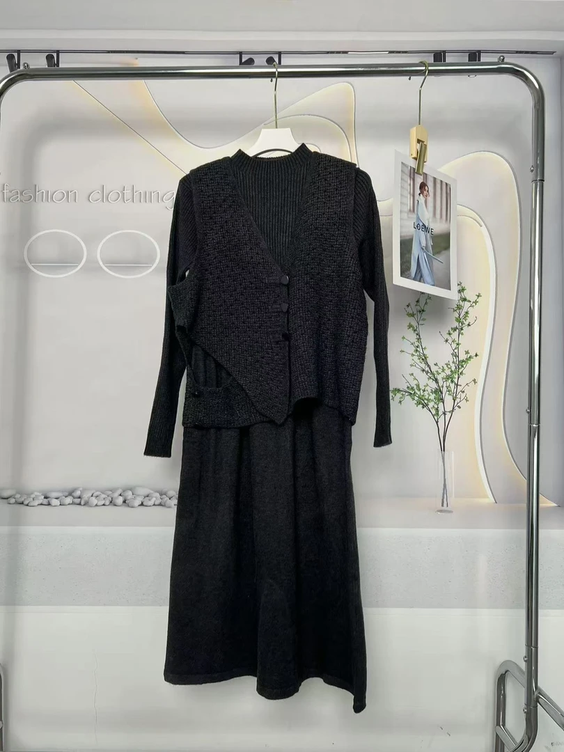 【静姐宠粉】藏青时尚毛衣套装两件套女秋冬新款保暖毛衣裙子ybl002