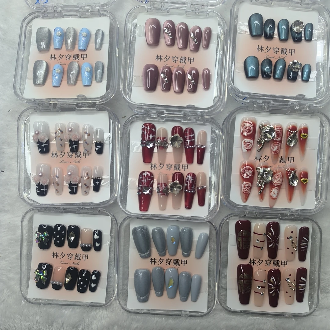 两单飞 手工穿戴甲 孤品 直播间喊号再下单（备注编码+昵称）