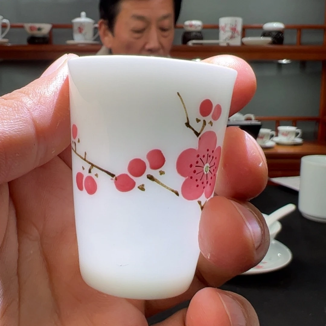 翠竹红梅闻香杯微瑕