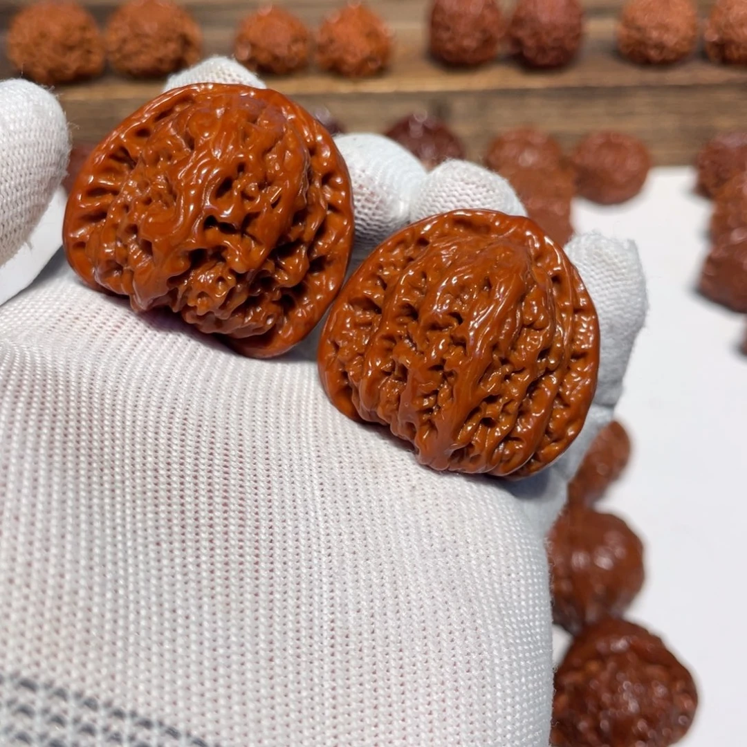 文玩核桃吊坠南疆石388.15. WY#00#