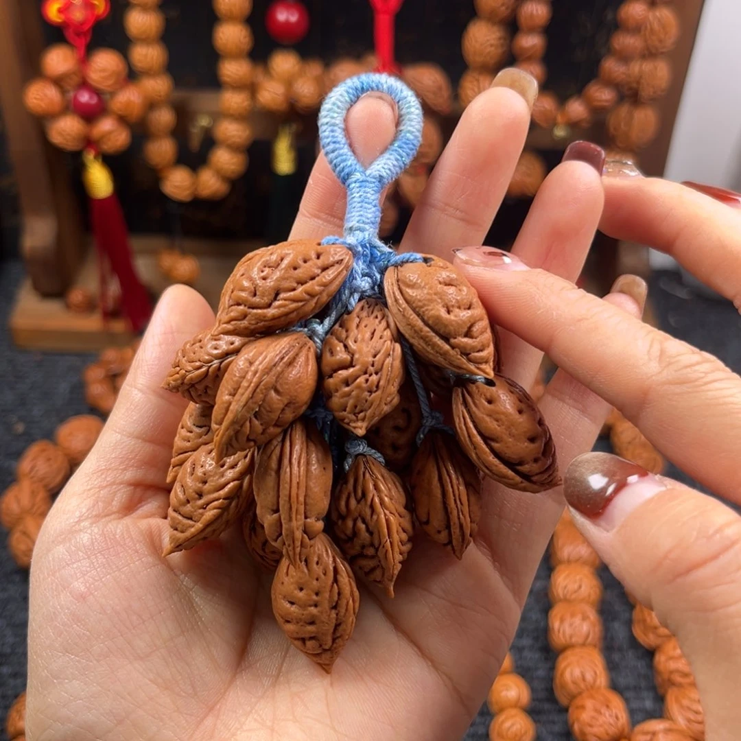 吊坠桃核桃枭挂件L3